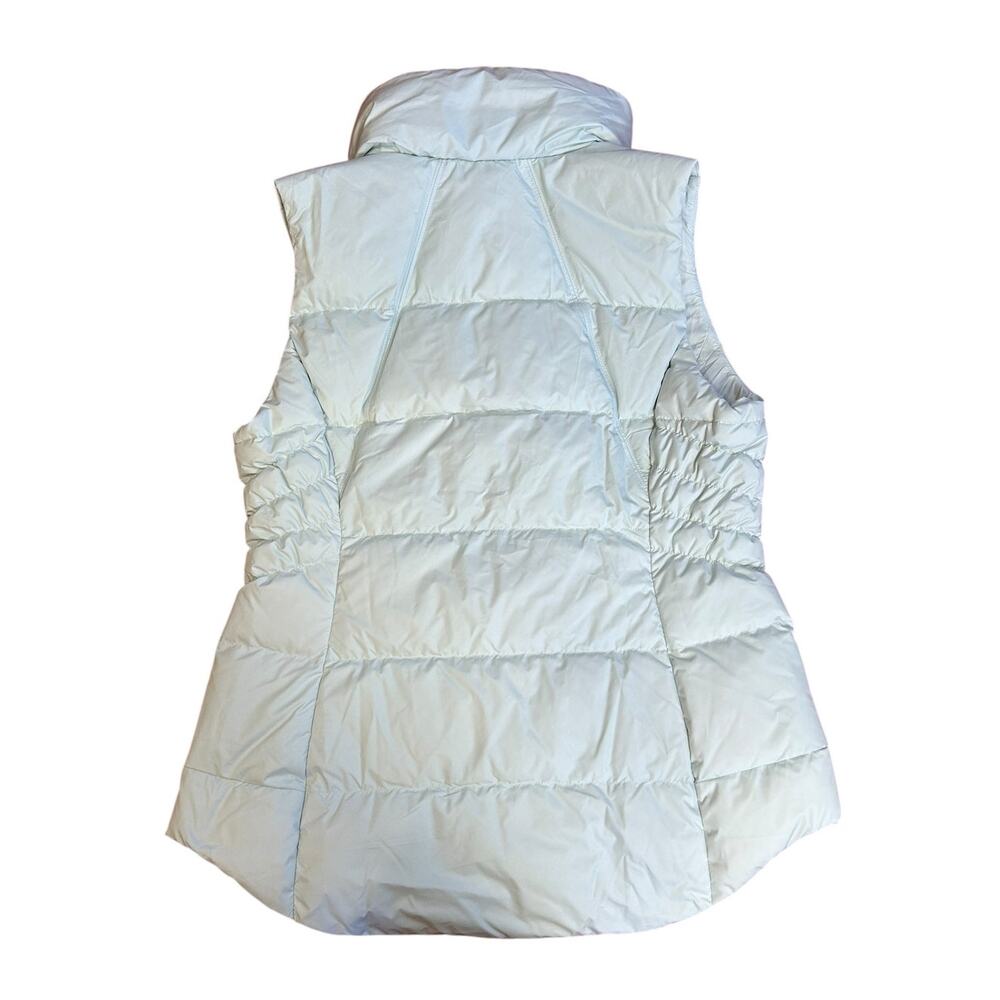 NWT ATHLETA Glacier Green Downtown Full Zip Insulated Puffer Vest Women's Medium - Picture 2 of 10